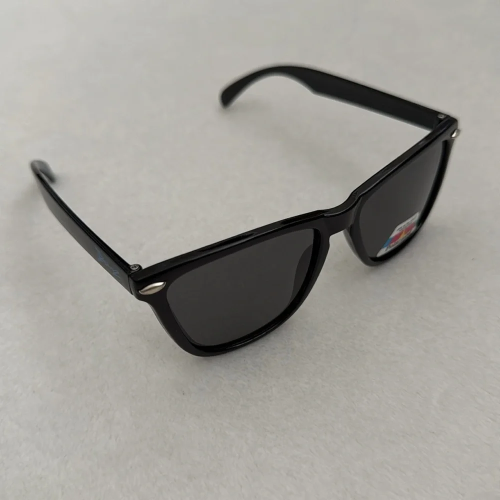 {NWT} JBanz | Classic Wayfarer Polarized Unisex Kids Sunglasses Black (4-10Y) - Picture 4 of 14